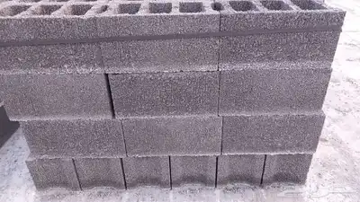 بلك بركاني و اسمنتي جميع المقاسات داخل وا خارج المدينة 17