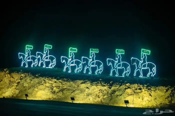 اعمدة شوارع وكشافات وقواعد خرسانيه واعمدة ديكوريه 46