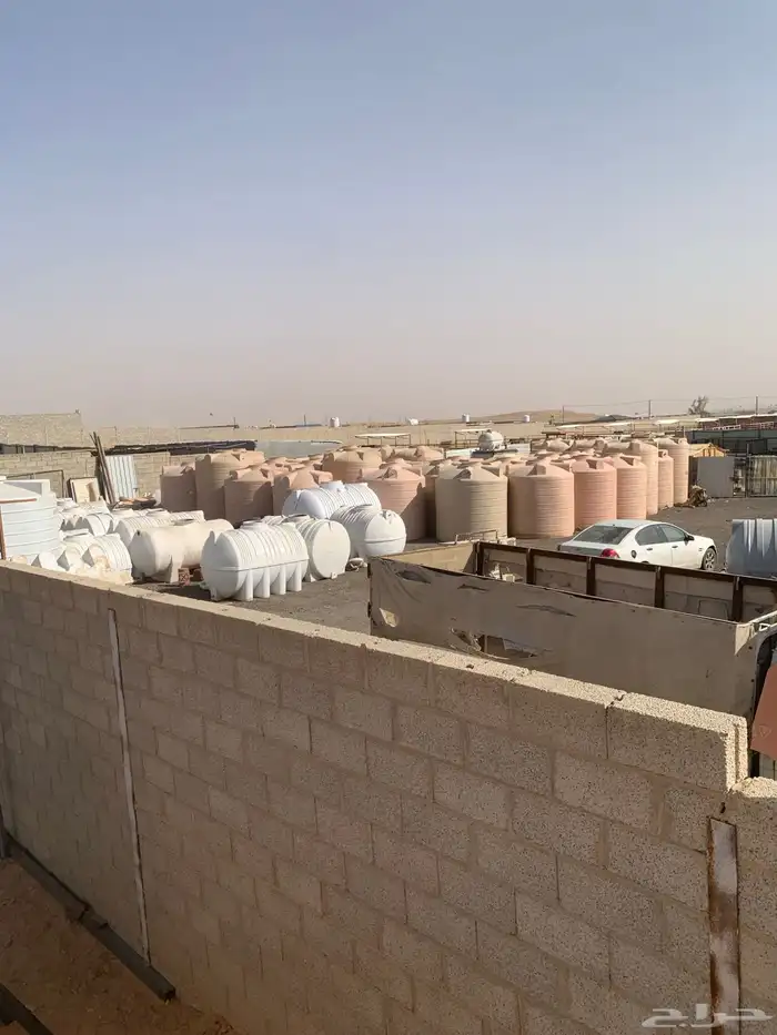 عرض خزانات مستعمل للبيع شبه جديدة معزولة 4طبقات بسعر رخيص 7