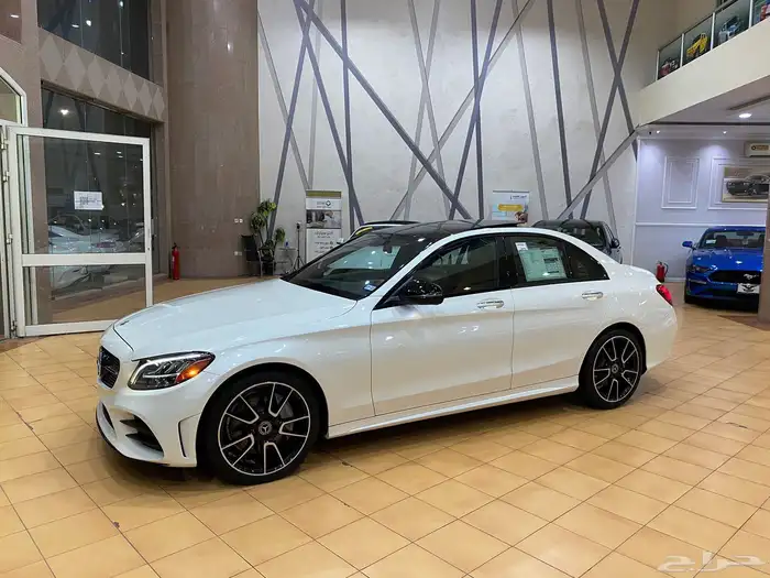 مرسيدس C300 نايت بكج شبه جديد ومميز 0