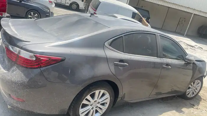 تشليح لكزس es350 2014 قطع غيار فقط يوجد 2
