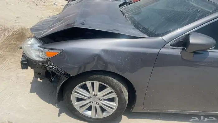 تشليح لكزس es350 2014 قطع غيار فقط يوجد 8