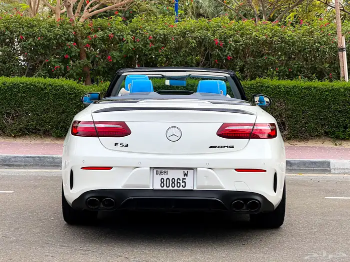 ايجار سيارات رياضية في دبي 2