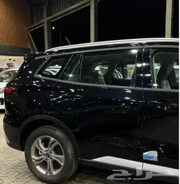 فورد تورى تورى امبيانتى 2025 8