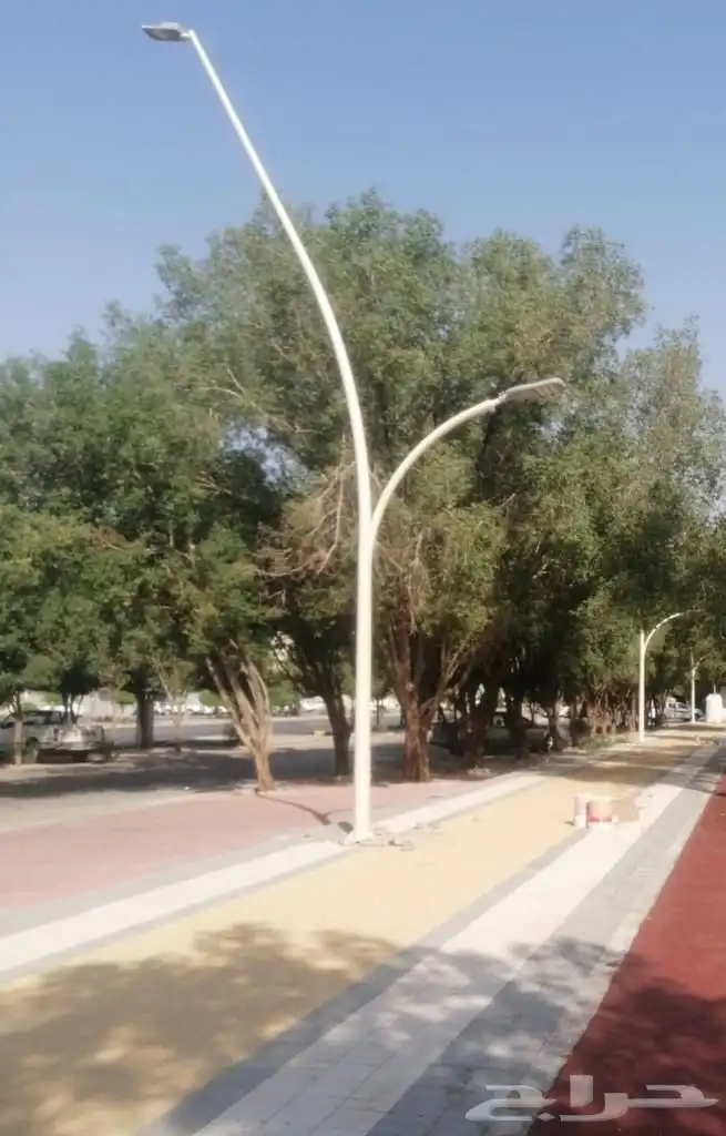 اعمدة شوارع وكشافات وقواعد خرسانيه واعمدة ديكوريه 32