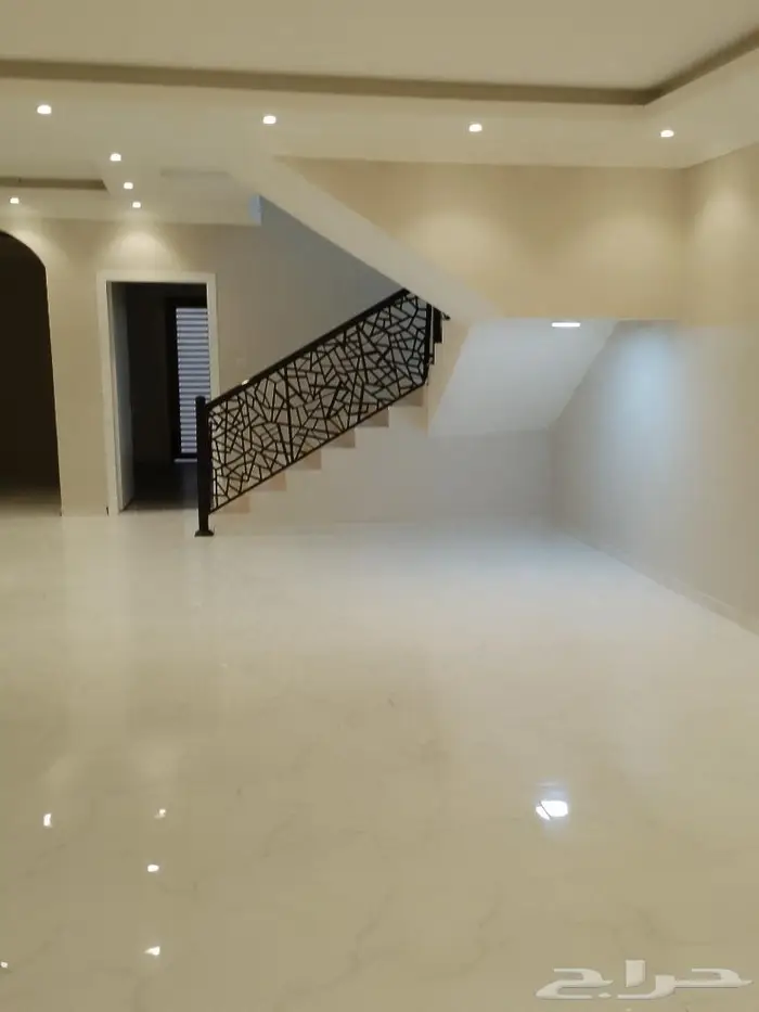للبيع دبلكس 292.5بحي الفرسان قريب من حديقه ومسجد 8
