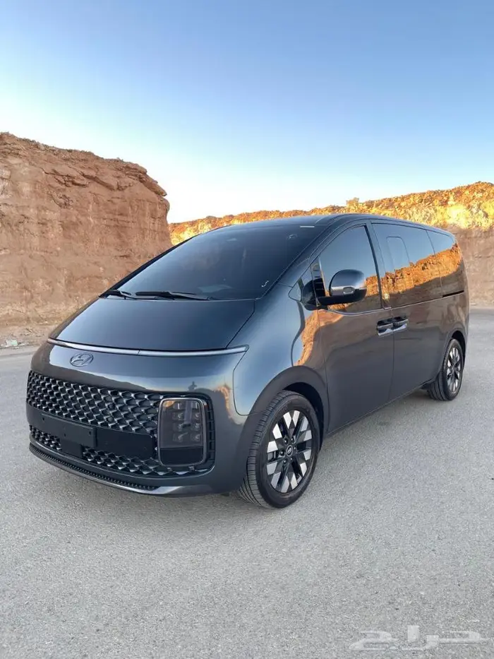 هونداي ستاريا 2022 ديزل فيراني 1
