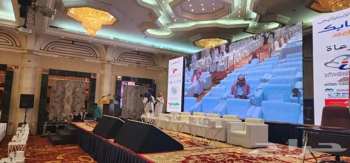 افتتاحات شاشات ليزرات 11