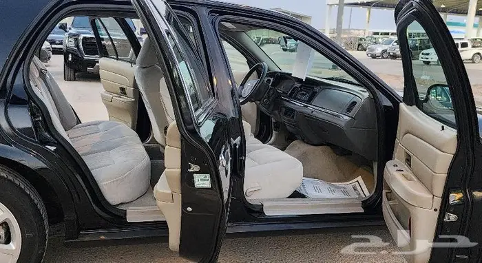 للبيع فورد كراون فكتوريا مديل 2007 7