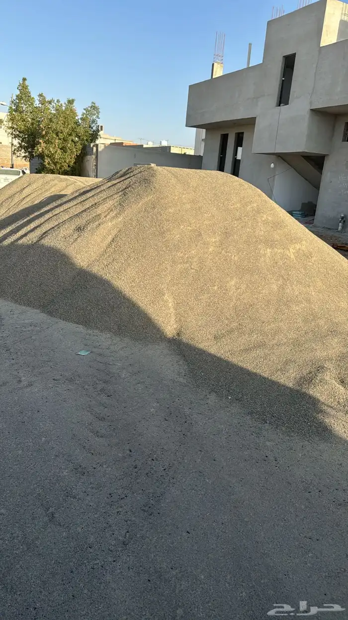 رمل احمر ابيض زيرو فايف خرسانه 4