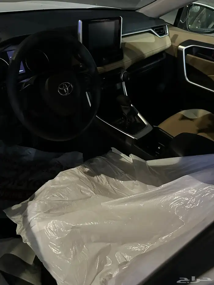 رافور 2025 سعودي مكينه 2.0 استاندر دبل لدى معرض سامي القعدي 9