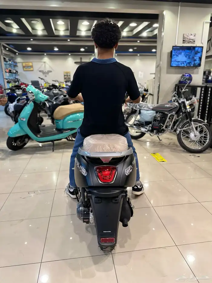 فيسبا كلاسيك مهدي 150 CC اقساط تابي 1200 ريال لشهر 8