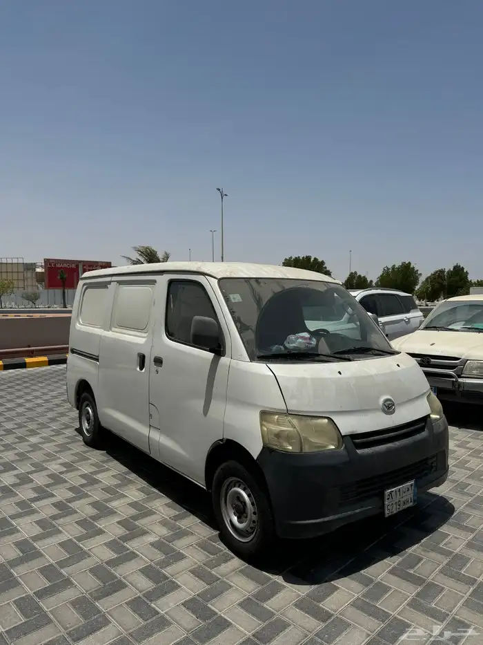 باص ديهاتسو للايجار الشهري 1