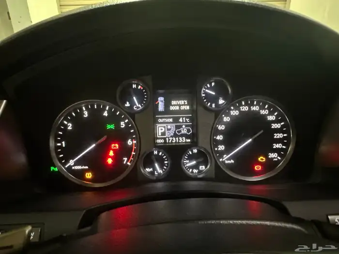 لكزس الموديل 2015 8