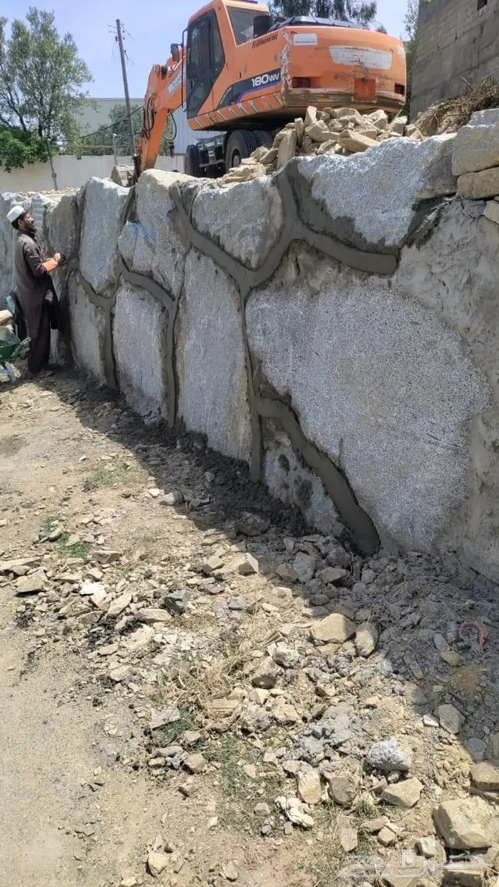 مقاول جميع أشغال الحجر الكبير وصغير 1