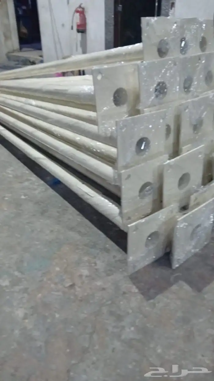 اعمدة شوارع وفوانيس وأعمدة تفصيل وقواعد خرسانيه 22