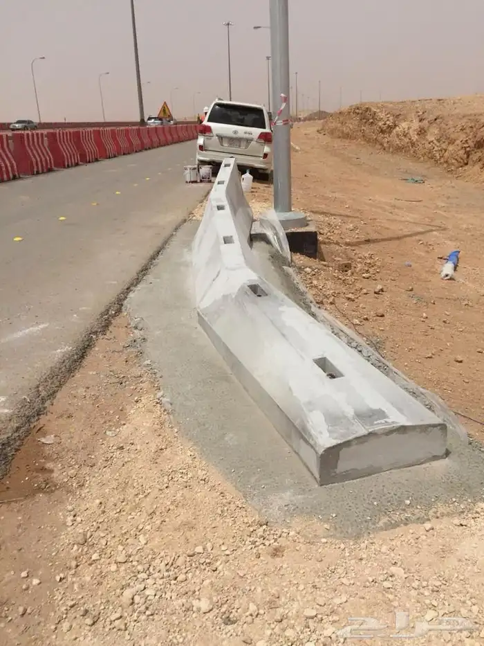 حواجز خرسانية قواعد اناره صبيات نيوجيرسي 33
