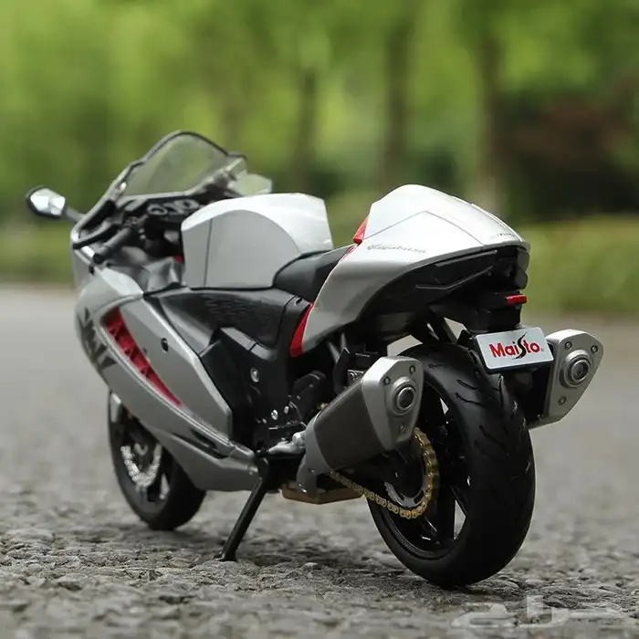 متوفر مجسم SUZUKI GXR - 1300RR 1