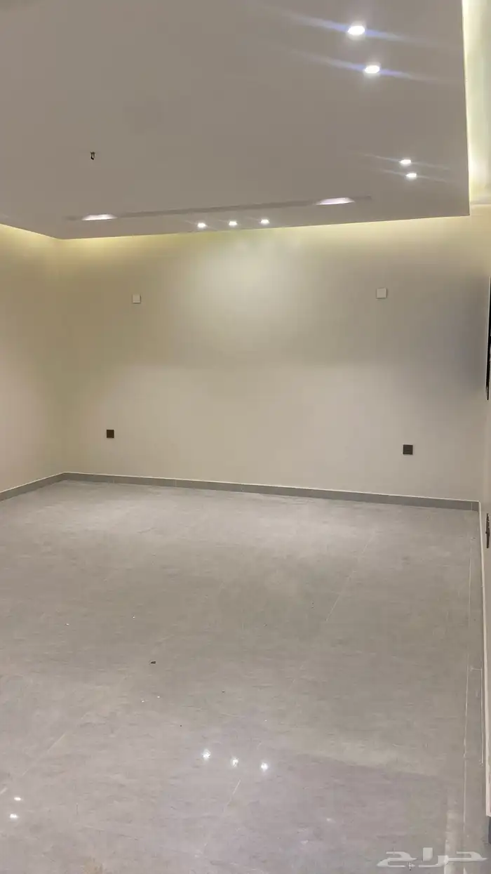 شقة ملحق للبيع مدخل خاص ب 520 الف فقط 3