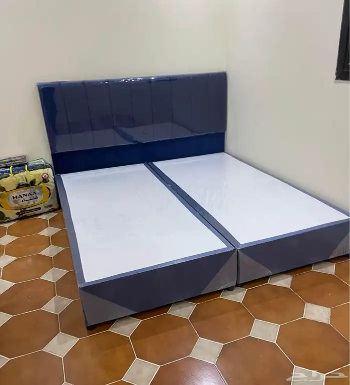 دولاب ملابس جديد سرير خشب جديد 13