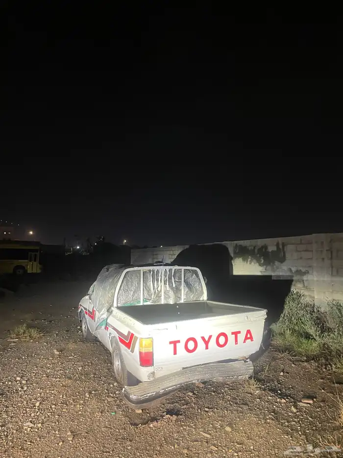 قطع هيلوكس 1988 7
