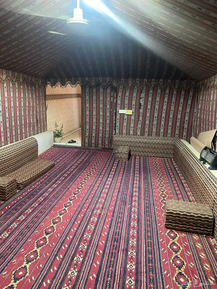 بيت شعر تركيب حديد وباب سحب 6في 4 4