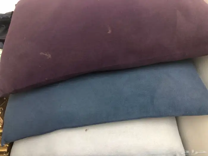 مخاد للبيع 1