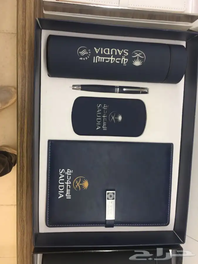 طباعة اوفست فواتير سندات كرتون بيتزا فولدر برشور أكواب ورق 4