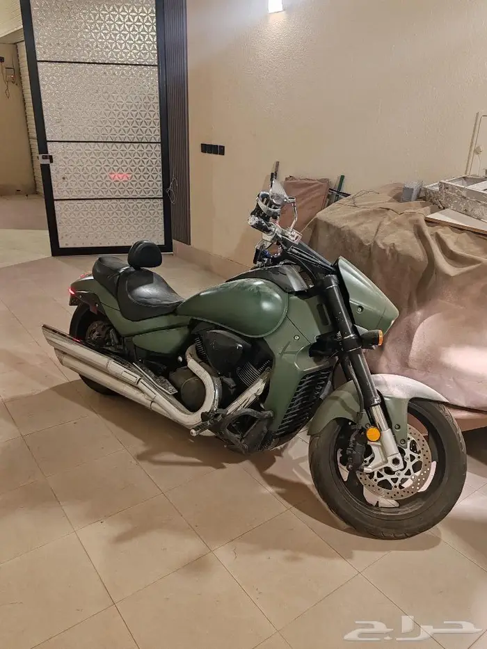 سزوكي بوليفارد M 109R 0
