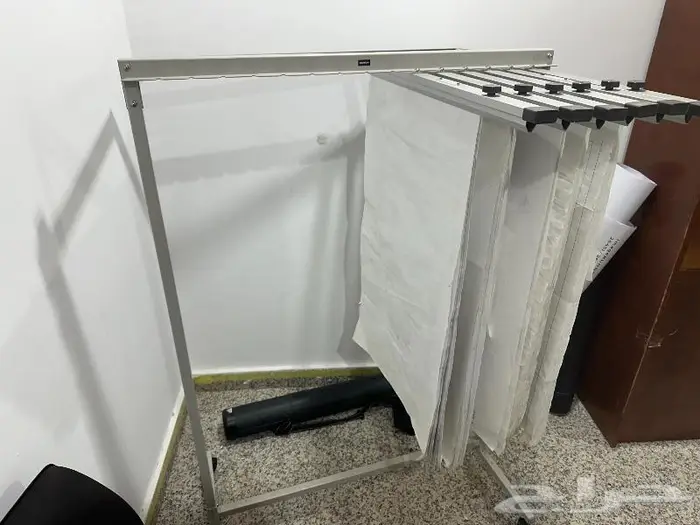 حامل مخططات هندسية Drawing Hanger 2