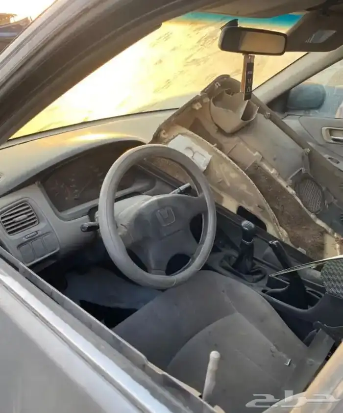 هوندا اكورد 2000 قطع غيار تشليح 3