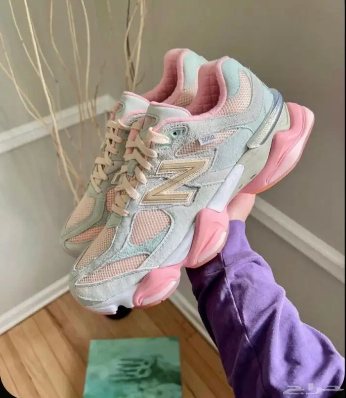 شوزات جديدة الأكثر طلبا نيو بالانس اديداس وغيرها 12