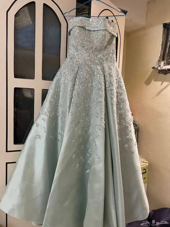 فستان للبيع 0