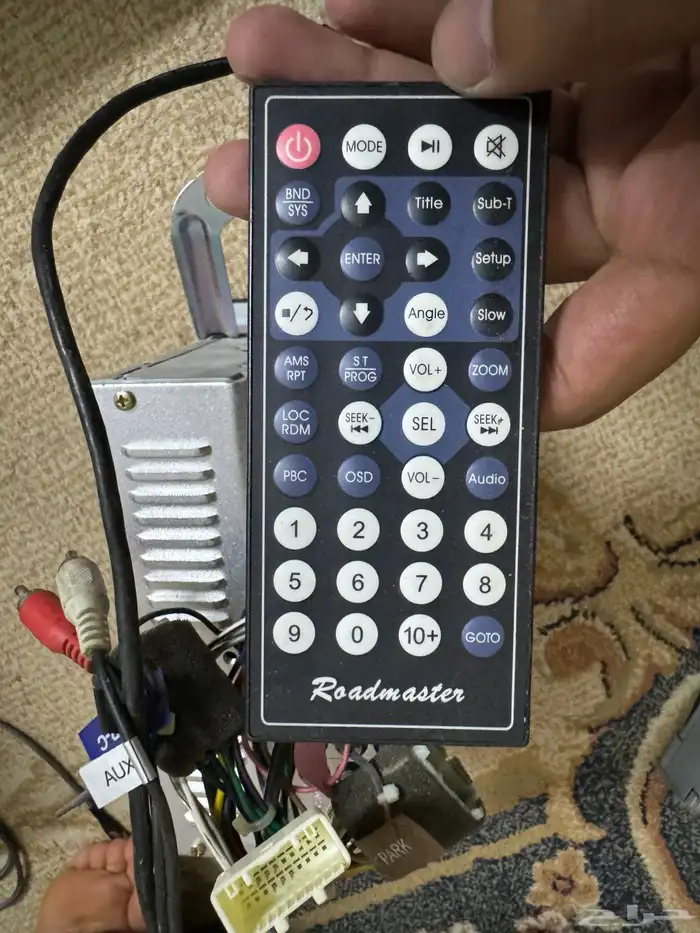 شاشة تركب ف اغلب سيارات تويوتا 2