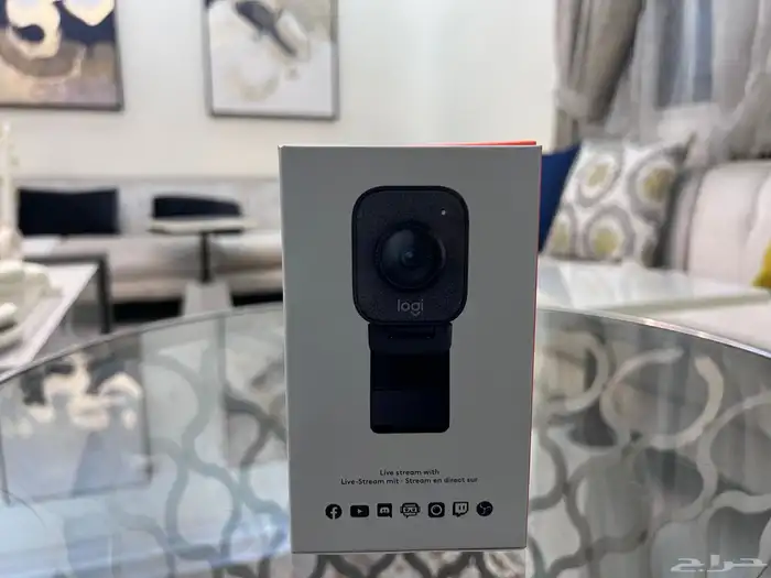webcam streamcam من logitech جديد 2