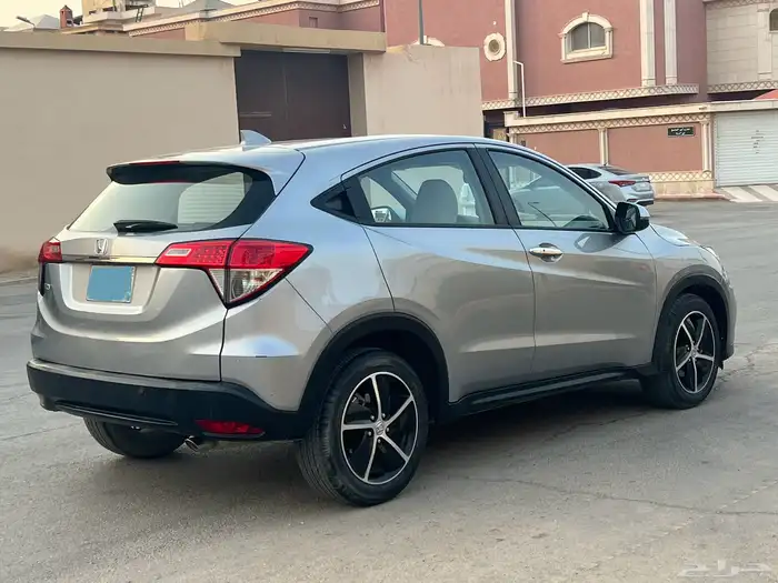 هوندا2021 HR-V 4