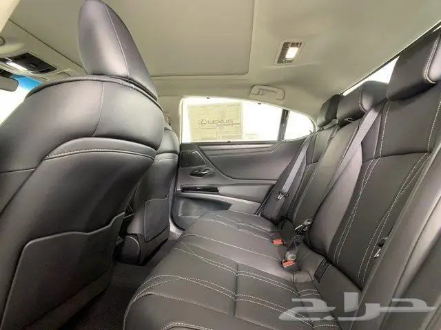 لكسز ES 350 Ultra Luxury موديل 2024 23