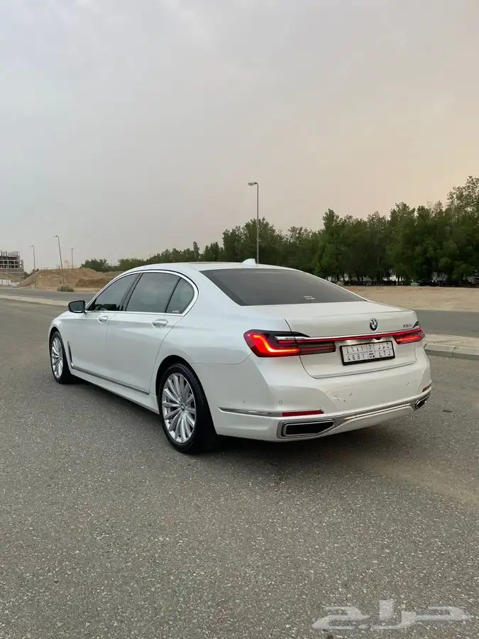 بي ام دبليو 730LI نظيفة جدا 6