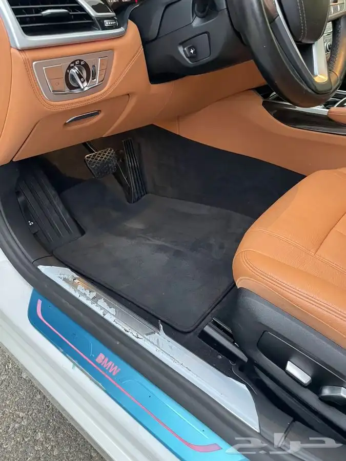 بي ام دبليو 730LI نظيفة جدا 13