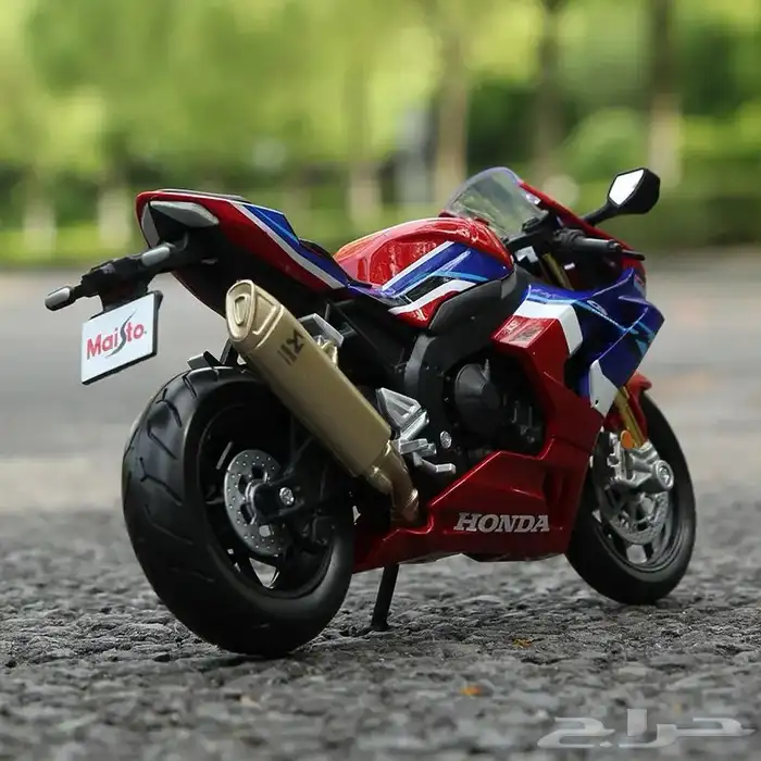 متوفر مجسم HONDA CBR - 1000RR 1