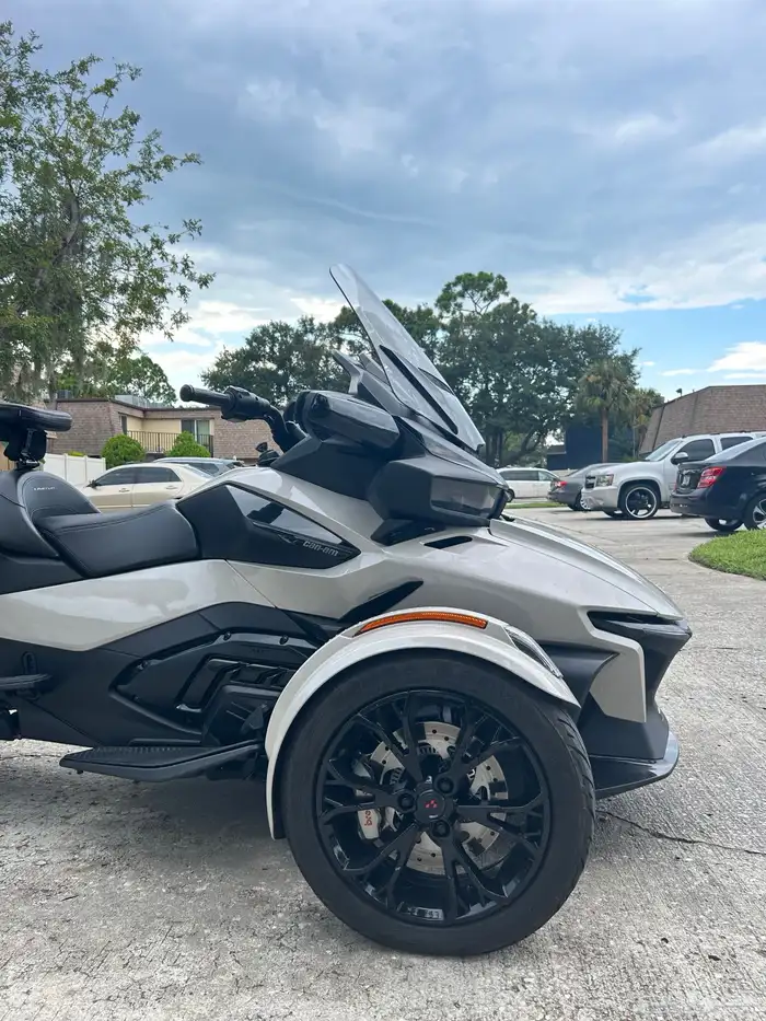 2020 Can-Am Spyder RT limited 7