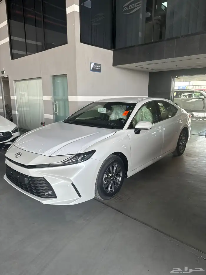 كامري اي 2025 بنزين 8