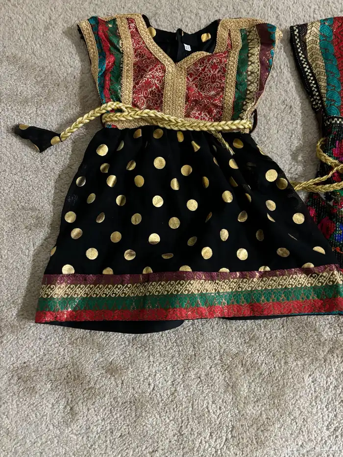 فساتين 2