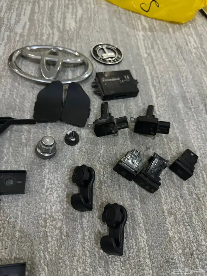 قطع كامري 2017 بدي وكاله الخلفيه قصه كامل والباقي بالقطاعه 3