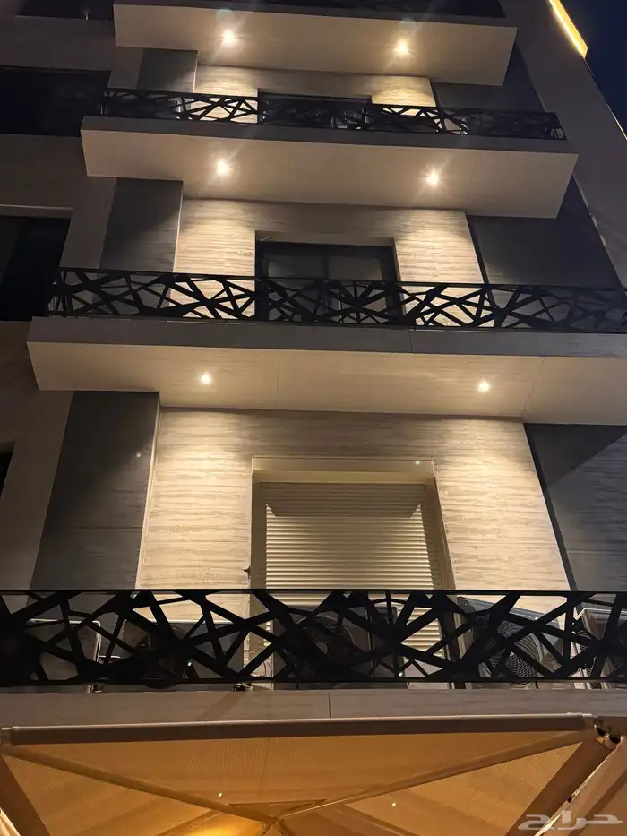 نوافذ   شتر ونوافذ ألمونيوم 10