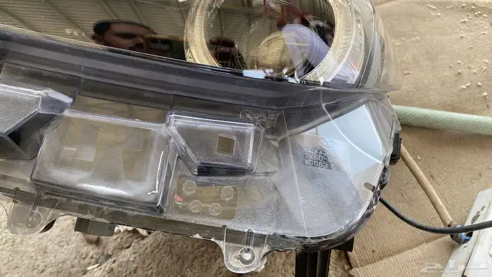 قطع غيار مازدا تشليح نظيف صدامات شمعات من موديل19 الى 25 6