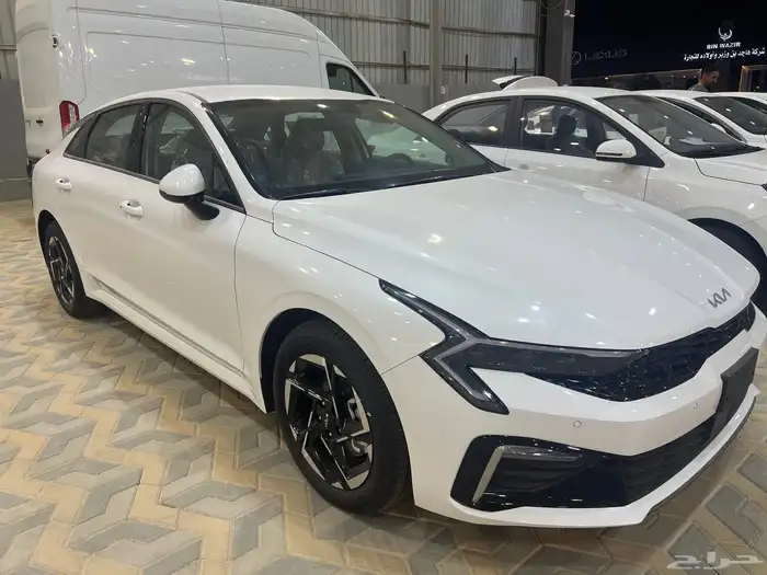 كيا k5 استاندر مطور مكينة 2500 اقساط 0