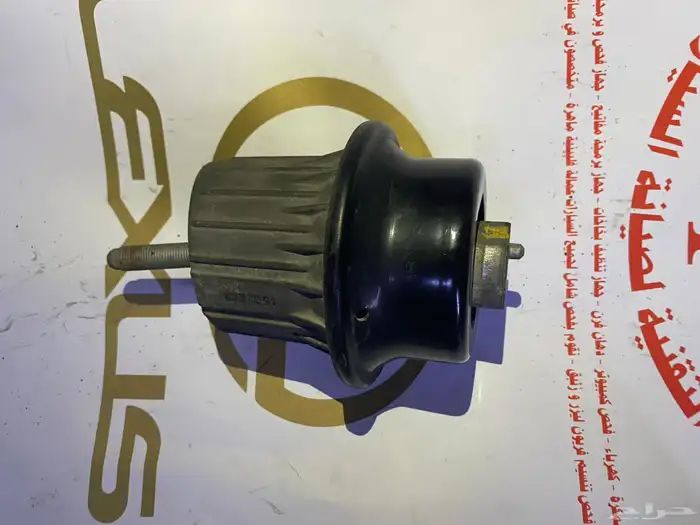 قطع غيار لكزس لجميع الفئات مستورده نضيفه وعليها ضمان 1