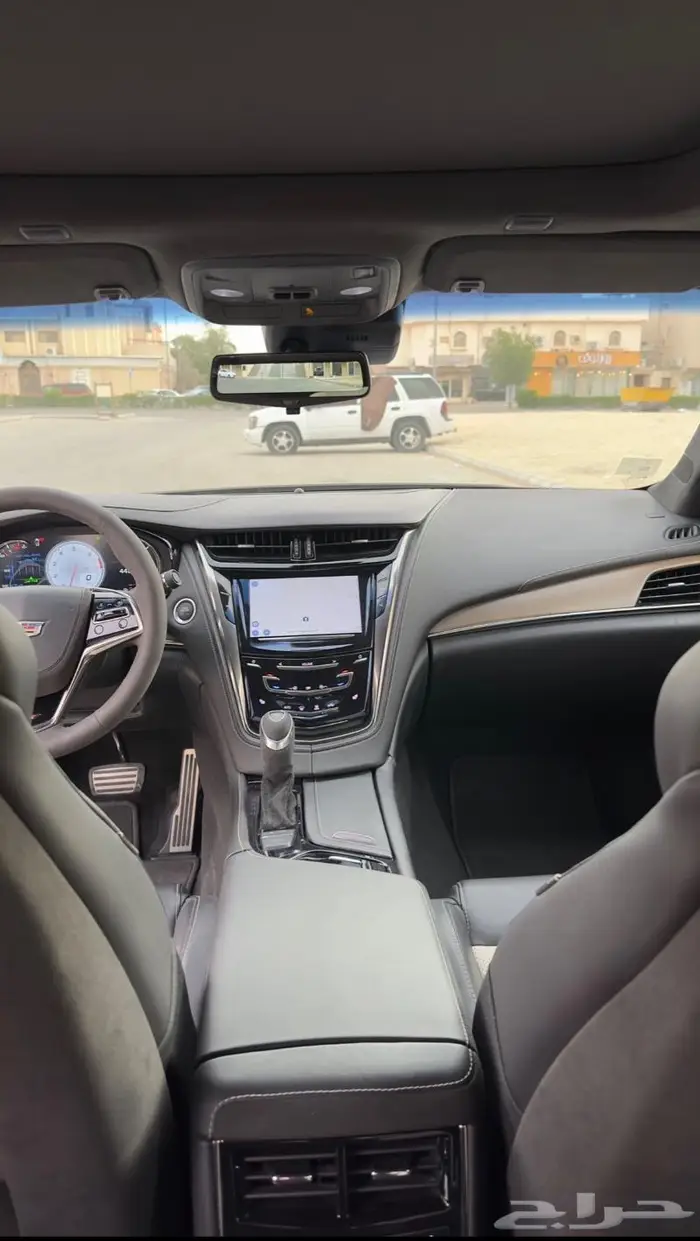 للبيع كاديلاك CTS V مخزن شبه زيرو 2019 6