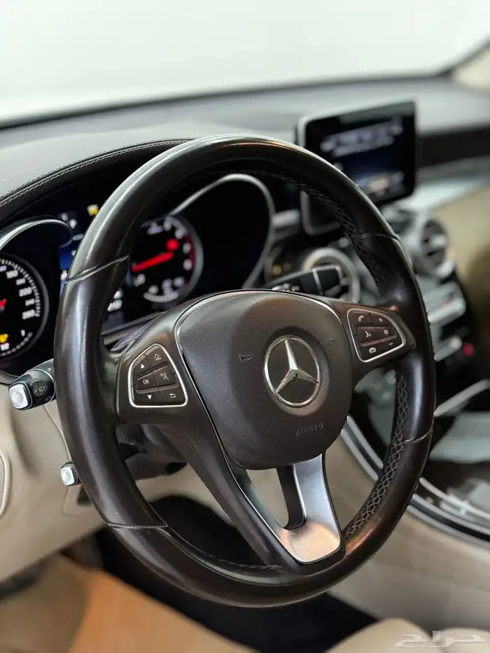 مرسيدس GLC250(2017) 18